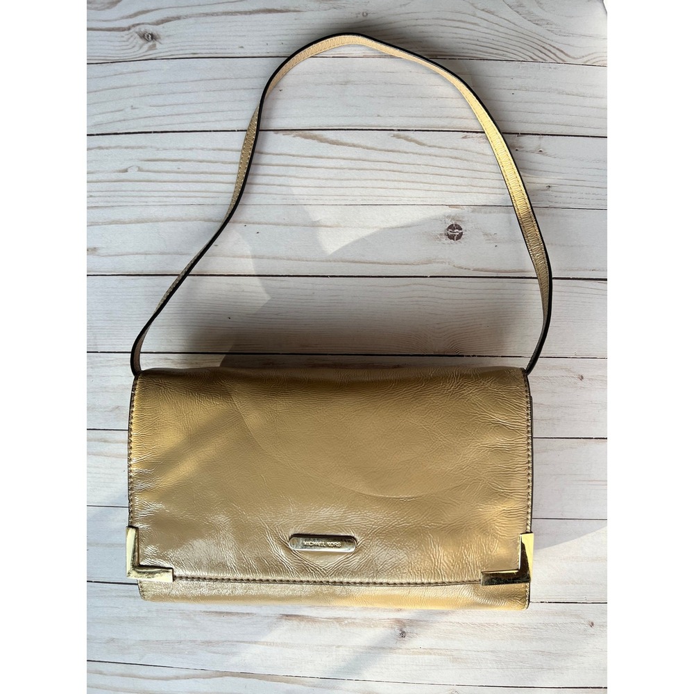 Michael Kors Gold Metallic Patent Shoulder Bag Clutch Purse Y2K Evening - Picture 11 of 13